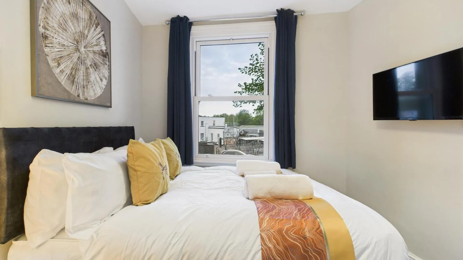 Holiday home New Queens Road Property By Signature Stays Cheltenham