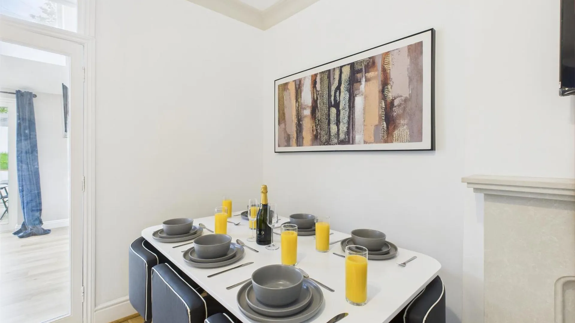 New Queens Road Property By Signature Stays 첼튼엄